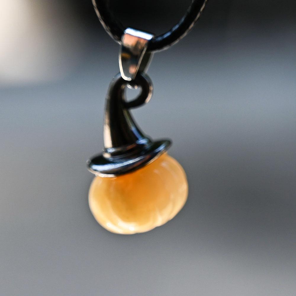 1PC Halloween Crystal Pendant Pumpkin Wizard Witch Hat Ornament Amethyst Rose Quartz Red Agate Aventurine Stone Jewelry Gift