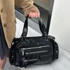 Street Trend Women's Shoulder Bags, Fashi Rivet Large capacity Motorcycle Handbags, New Commuter Crossbody Tote Bag Daily Wear