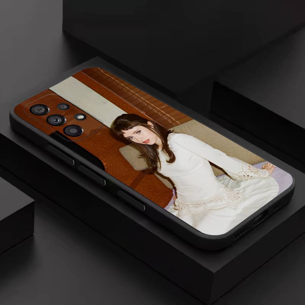 

C-Clairo Charm Singer Cute For Samsung S 26,25,24,23,22,30,21,10,9,Ultra,Plus,Lite,FE,4,5G Phone Case Black Soft Case SamsungS24plus