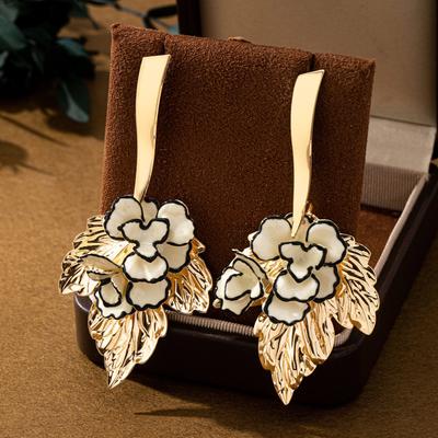 Modische Hängeohrringe für Damenschmuck