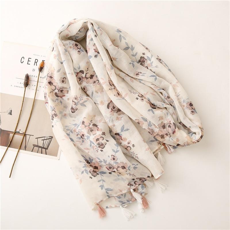 2021 Kvinnor Höstmode Vintage Blommor Tofs Viskos Sjal Från Indiskt Tryck Wrap Pashmina Stole Bufandas Muslim Hijab Snood