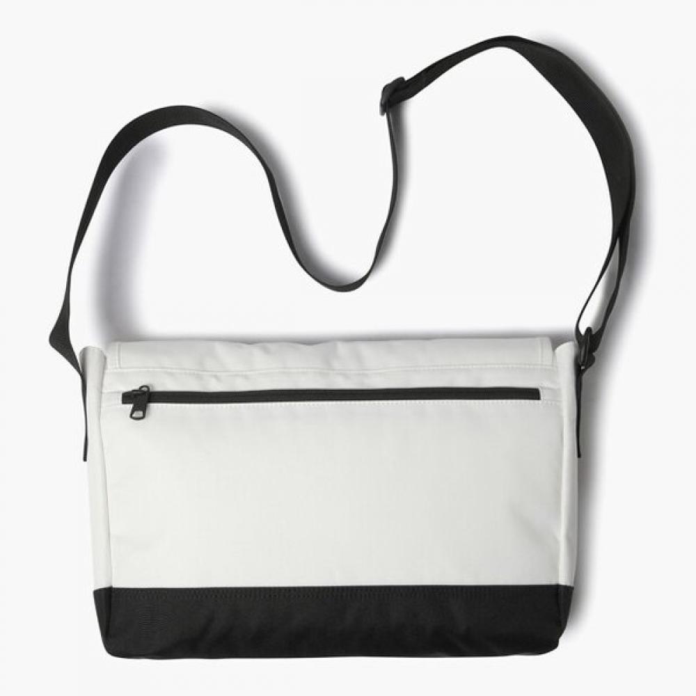Le Coq Sportif Mini Messenger Bag   Qq123abg12