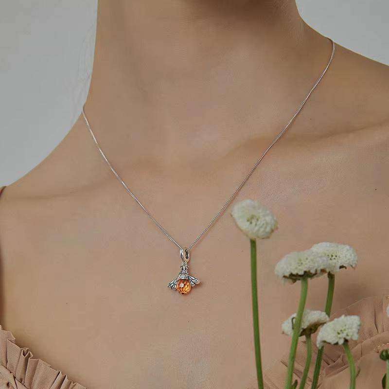 BAMOER 925 Silver Lovely Orange Bee Insect Pendant Necklace for Women 14K Gold Plated Jewelry Birthday Gift 2 Colors