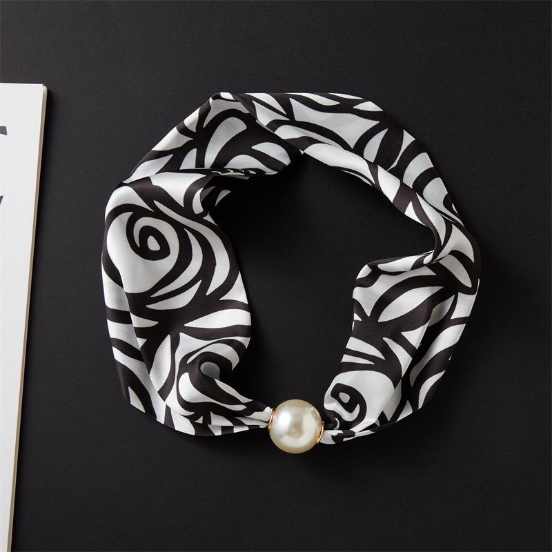 Magnetic Buckle Pearl Necklace with Silk Scarf – Fashionable, Versatile Spring/Summer Accessory for Women