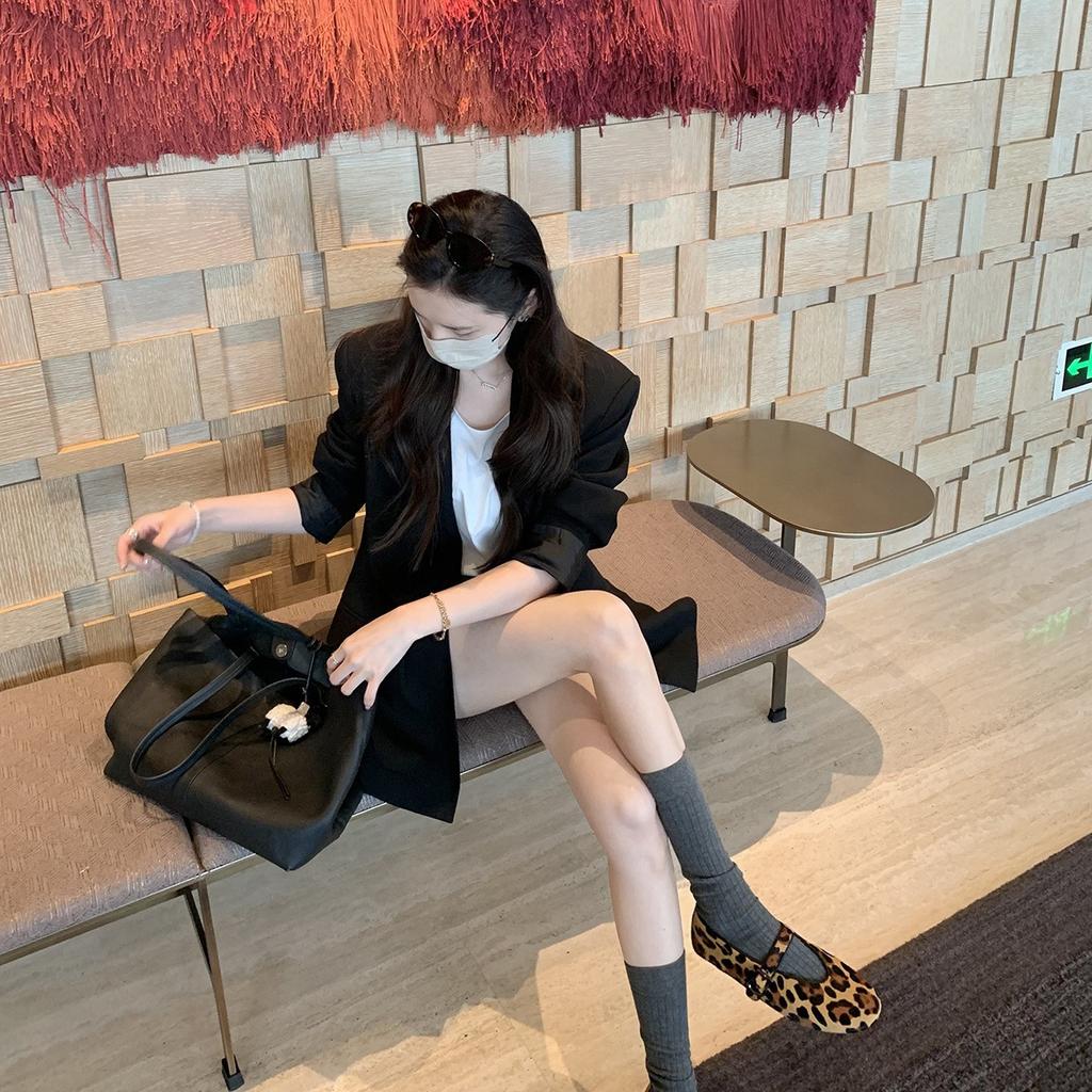 Sheepskin version of grape mother, the same round head with leopard print shoes, flat Mary Jane shoes, women's shallow mouth versatile single shoes