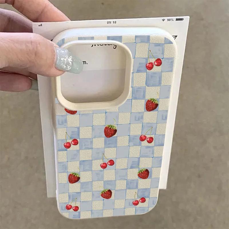 Gestreifte Erdbeer-Fruchtmuster-Handyhülle Für iPhone 17 16 15 14 13 12 11 Pro Max Plus 17 Air XS X XR Kürbis-Schleife Rückabdeckung