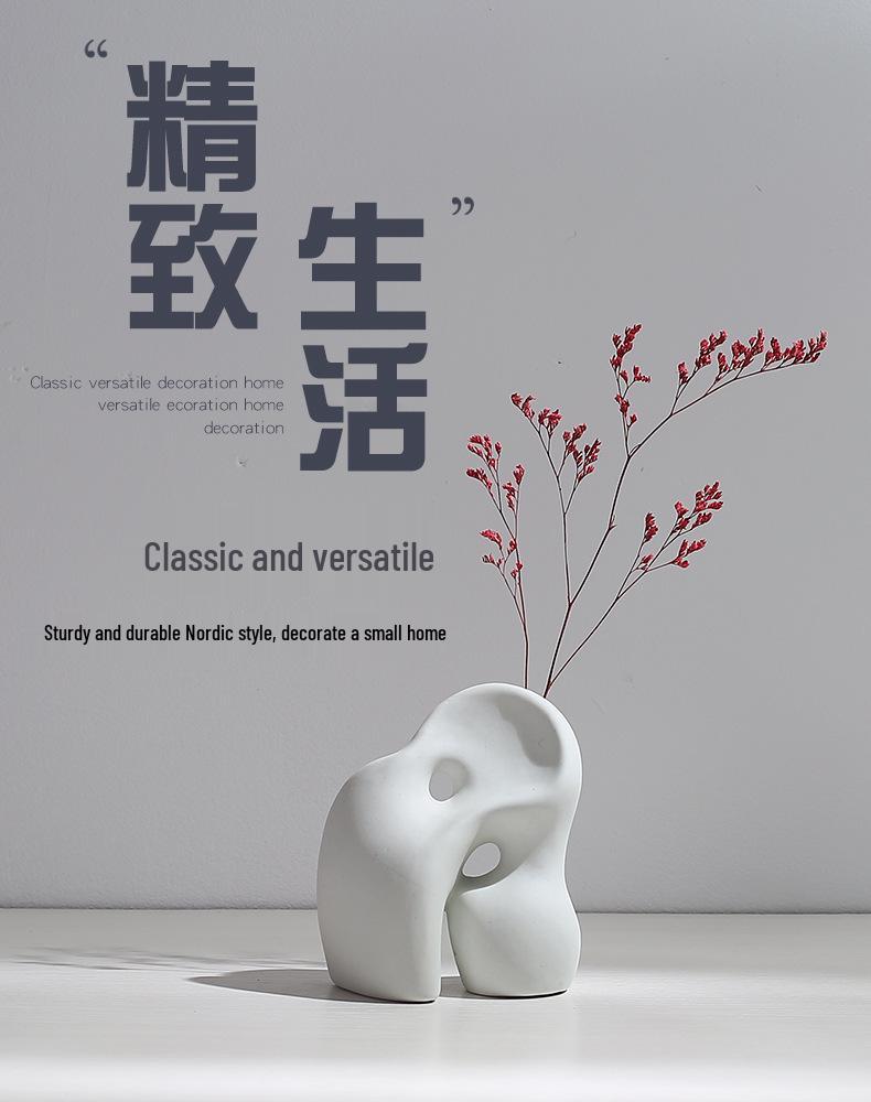 Nordic Style Ceramic Vase for Dried Flowers - Minimalist Creative Hydroponic Flower Container for Living Room Decor