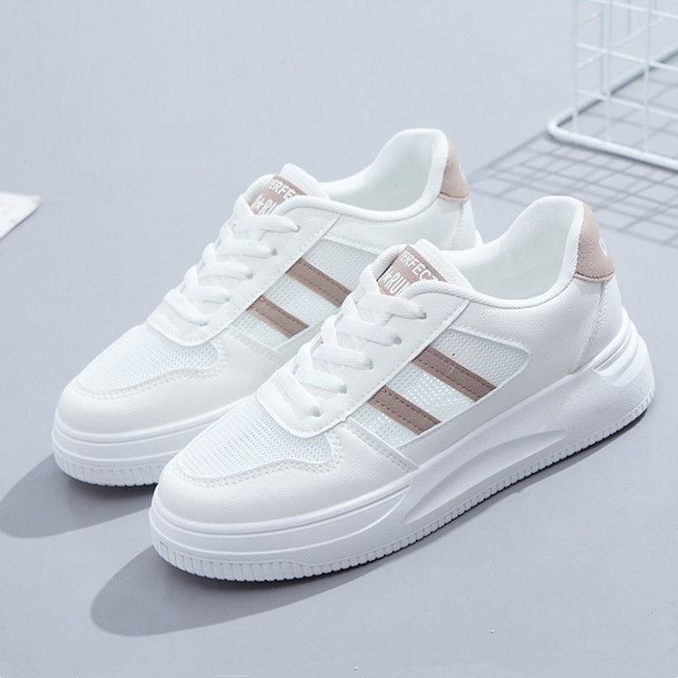 Little white shoes women's new autumn ins versatile spring and autumn student white shoes Korean version popular casual sports board shoes