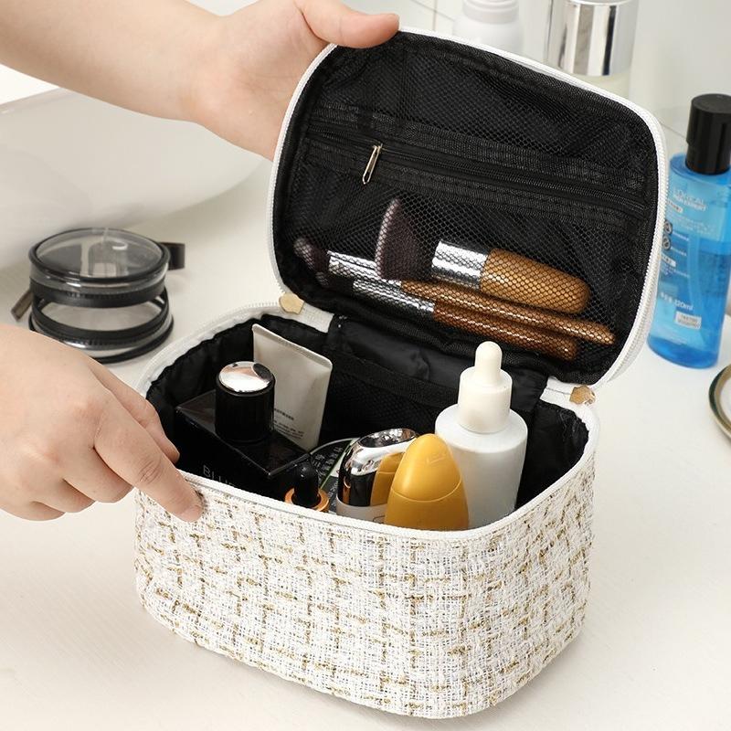 Large Capacity Cosmetic Bag Portable Handheld Makeup Storage Organizer High Aesthetic Value Polyester Travel Toiletry Pouch