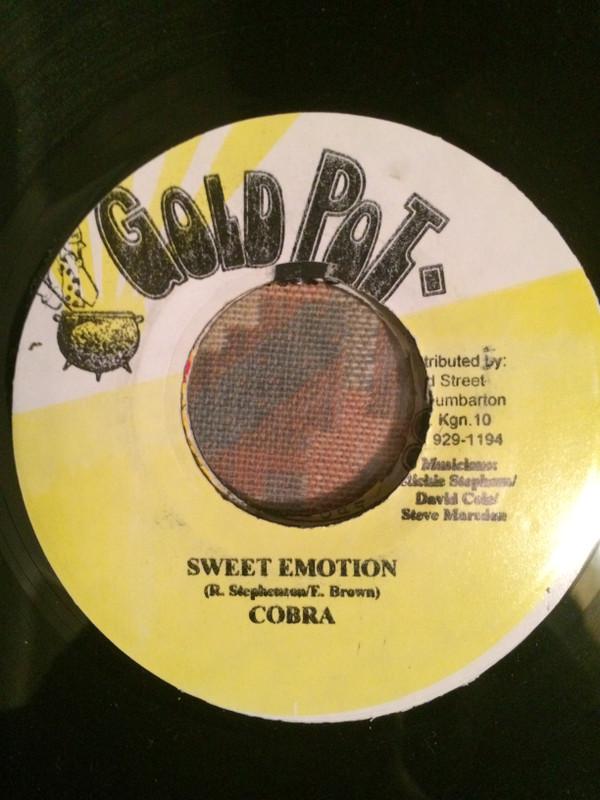 7inch Record MAD COBRA - Sweet Emotion NONE Gold Pot 1998 Jamaica Reggae, Ska & Dub Used