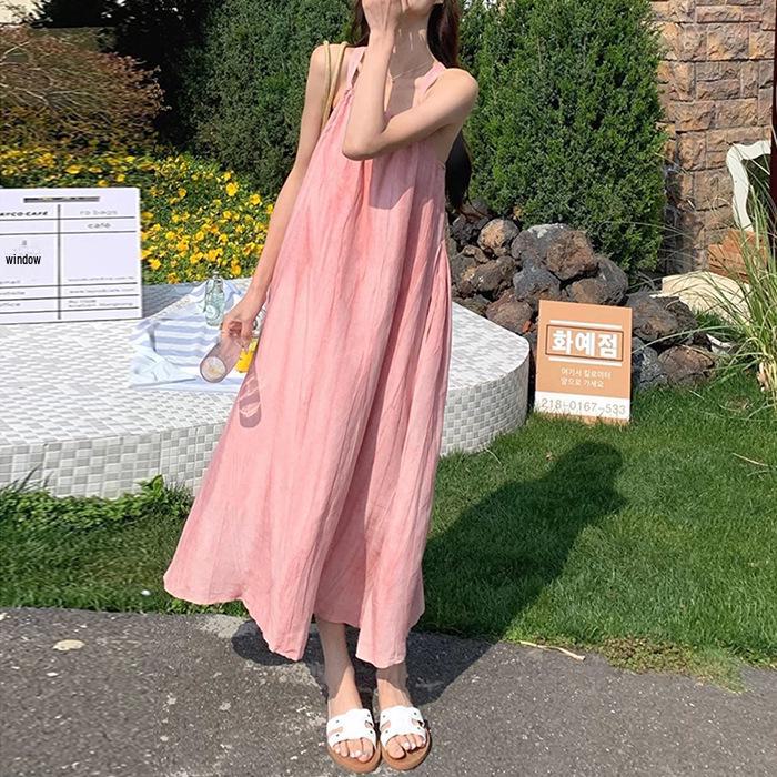 Summer 2025 Sleeveless Pink Slim Long Dress for Women: French Style, Age-Defying, Perfect for Seaside Holidays
