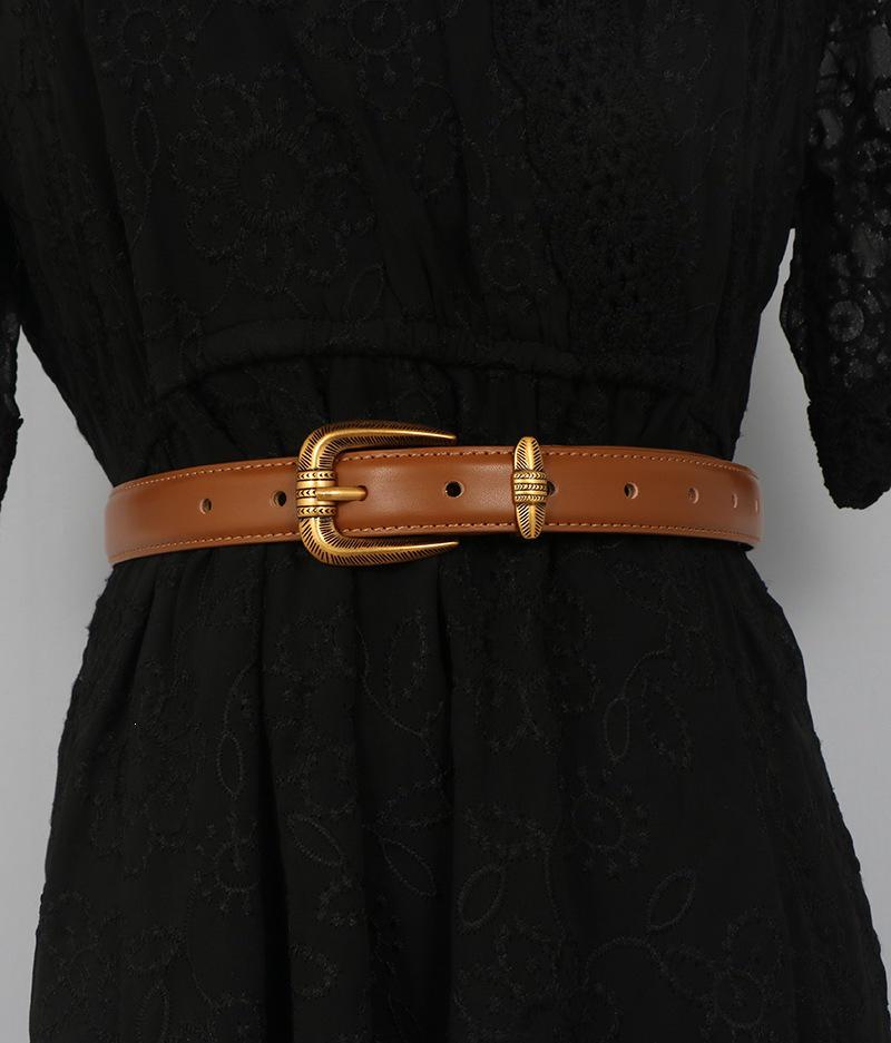 Niche Design Retro Distressed Buckle Women's Versatile Thin Waist Belt - High-End Leather for Jeans & Skirts