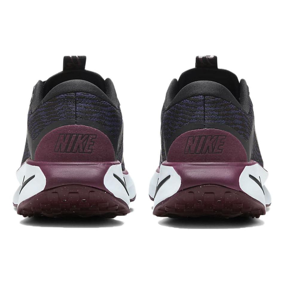 Nike Motiva Black Night Maroon Pure Platinum Lila Tinte (Damen) Damen Sneaker DV1238-004