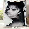 V-Vampire D-Diaries Damon Salvatore TV Coperta di Flanella Morbida Coperta da Lancio Arte Per Arredamento Casa Camera da Letto Letto Divano Picnic Regali per Fan
