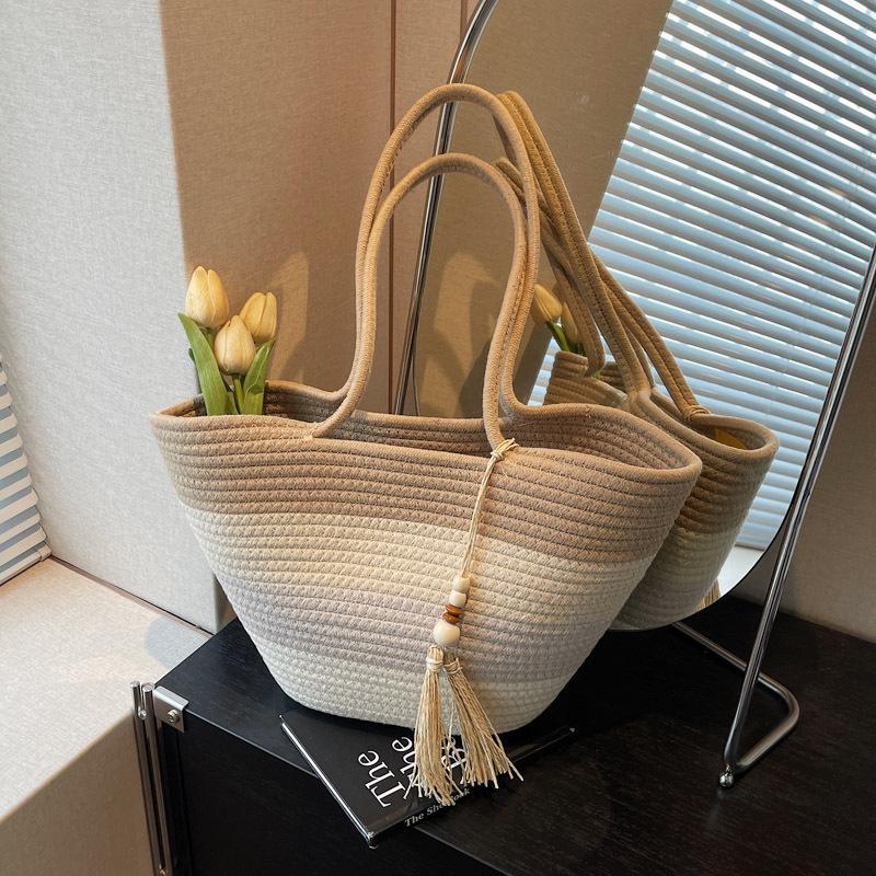 Large-capacity Contrasting Color Bag Women's New Casual Woven Bag Summer Versatile Seaside Vacation Beach Bag