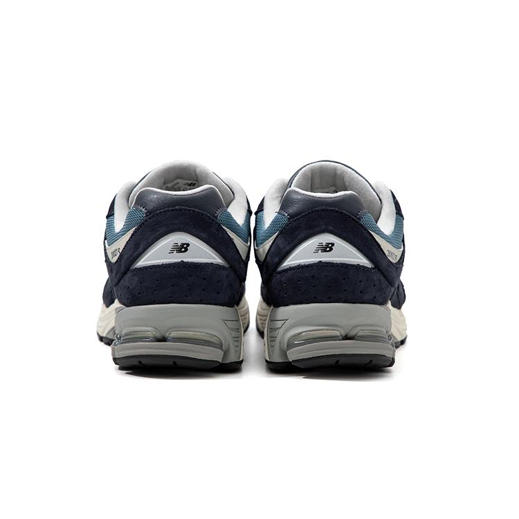 new New Balance 2002R Dark Navy