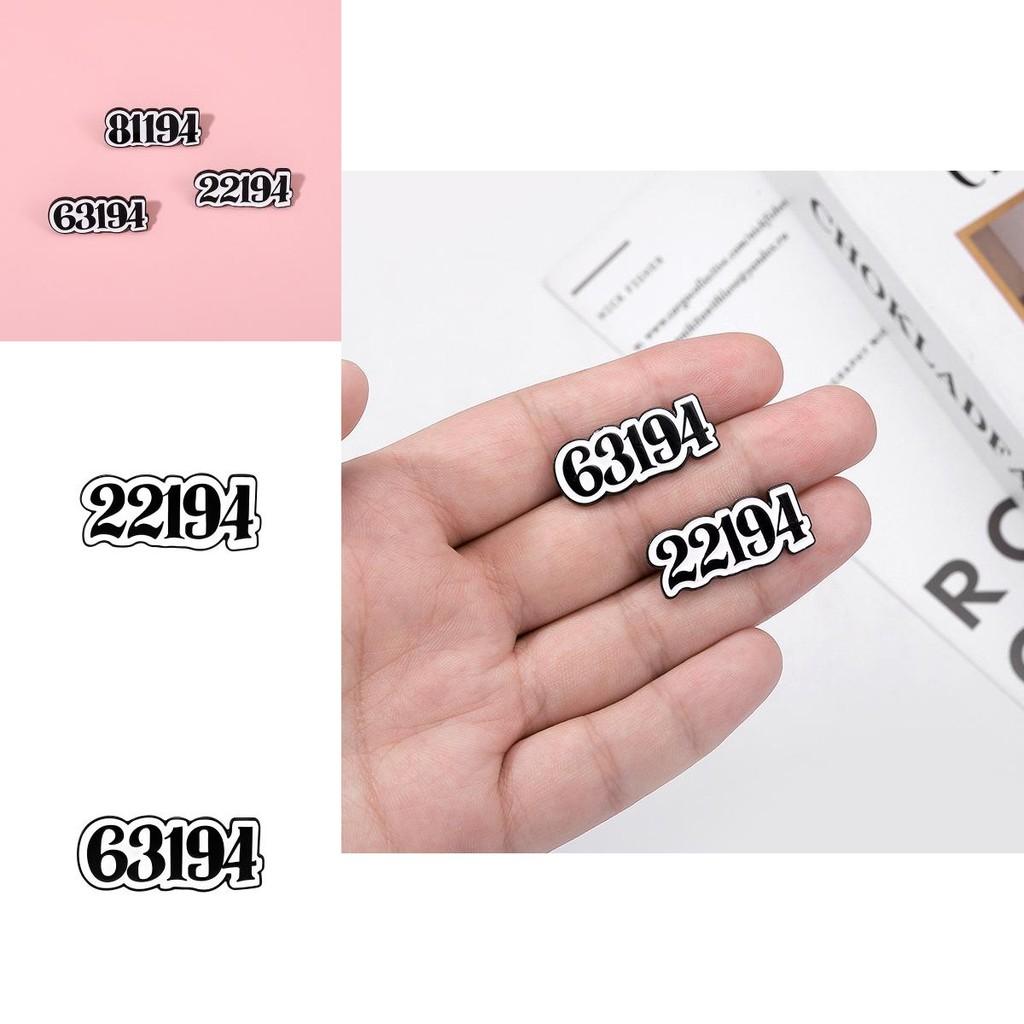Stylish Geometric Number Brooch Pin For Fashionable Clothing And Accessories