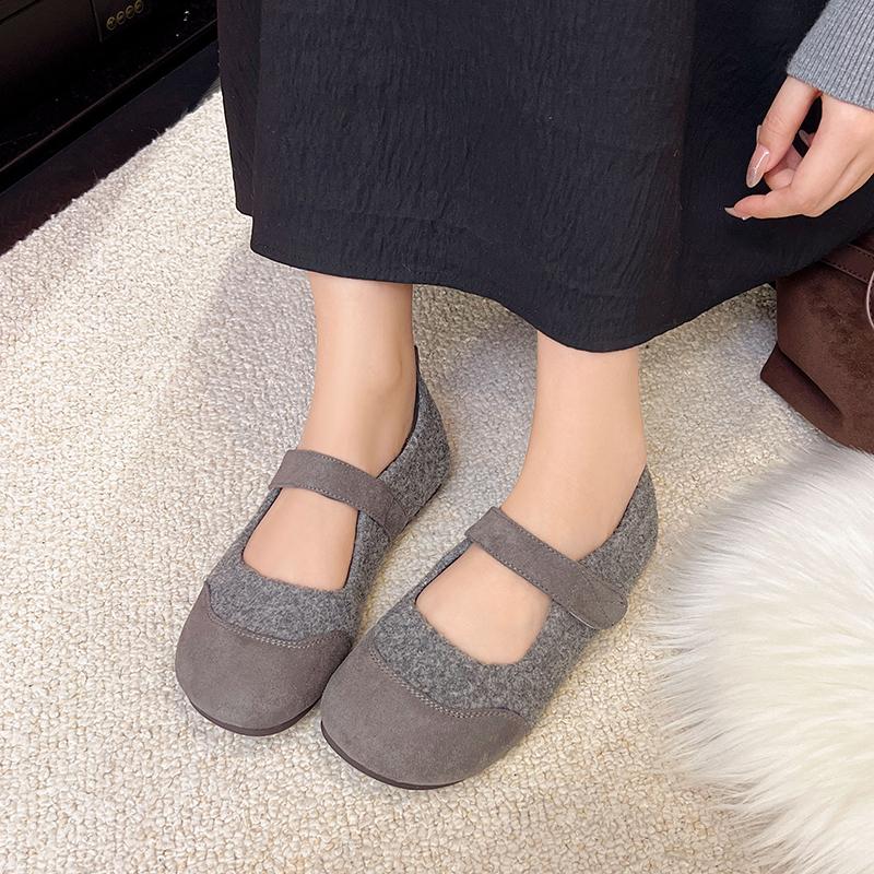 

Модные замшевые ремешки внахлест, нескользящие, износостойкие балетки, новая круглая носочная часть, мягкая подошва, одинарная обувь на осень 40 серый
