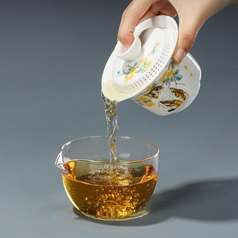All-porcelain filter cover bowl portable travel tea set Kuaike cup two cups of ceramic brewed tea outdoor travel souvenir