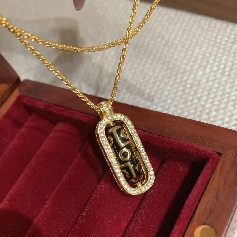 New In Chinese Style Classical Light Luxury Unusual Retro Rotatable Tianzhu Necklace Exquisite Collarbone Chain Banquet Zircon