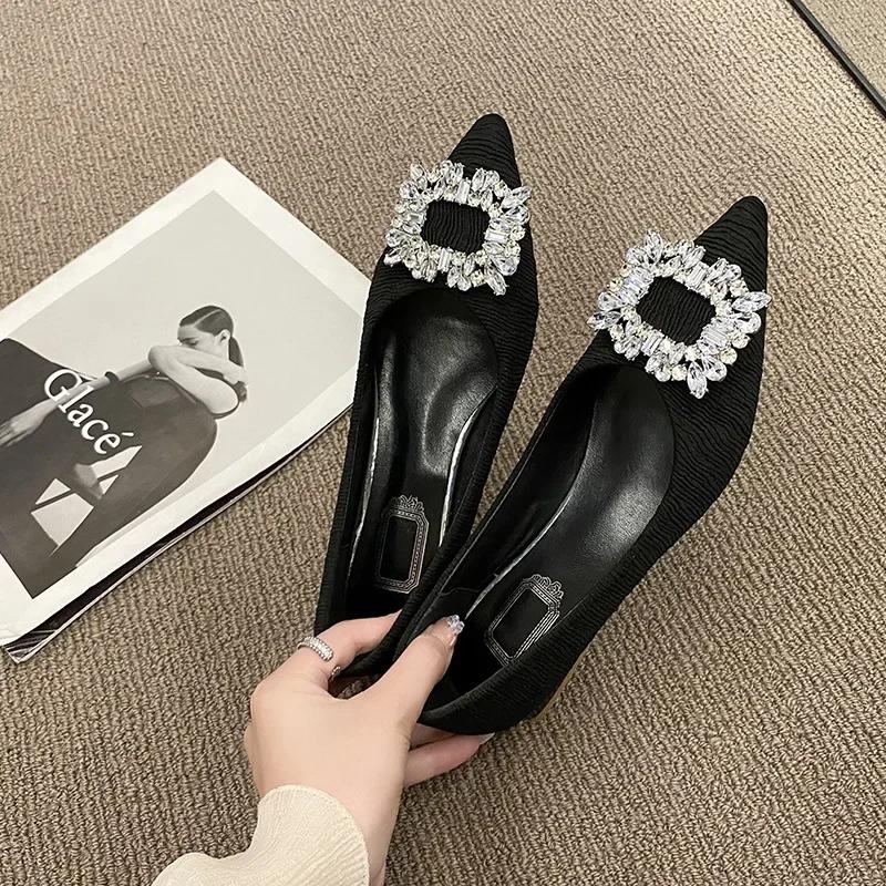 Fashion 2024 New Chunky Heeled Pumps Elegant Party Wedding Shoes Elegant Low Heel Comfort Office Work Shoe Rhinestone Buckle Point Toe
