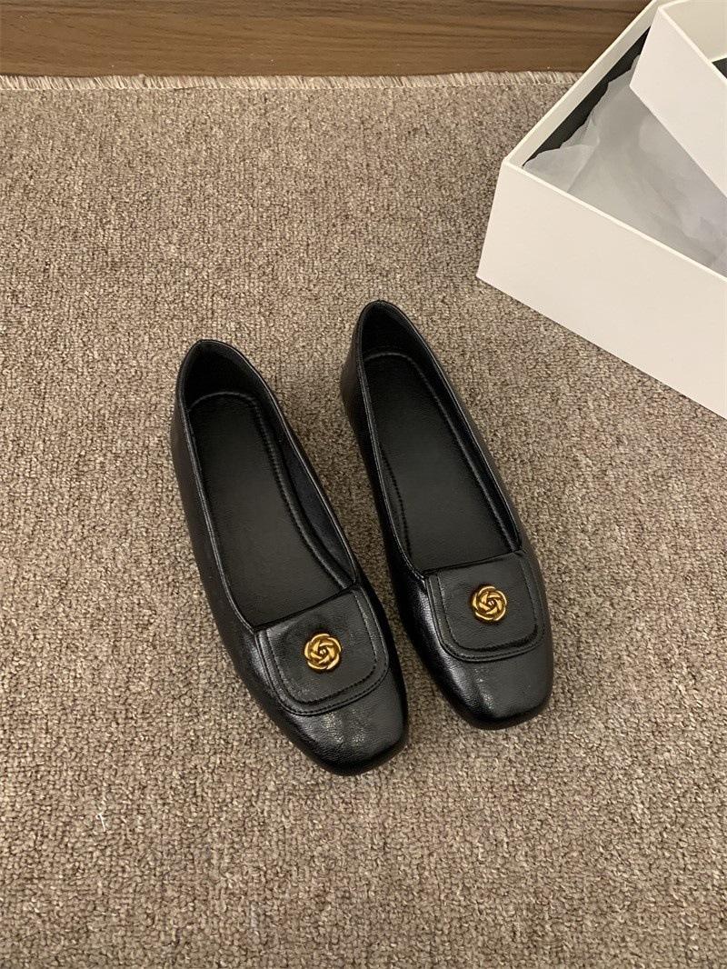 French flat-soled single shoes women s shoes spring small fragrant retro grandma shoes commuting versatile beanie shoes 35 2590₽
