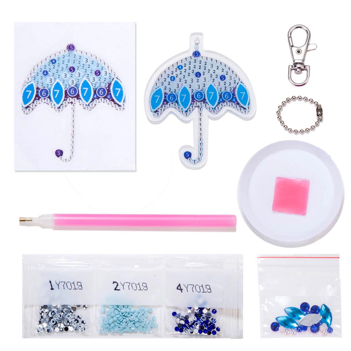 

Акриловый бриллиантовый брелок своими руками - подвеска с алмазной росписью особой формы для сумок и украшения автомобиля