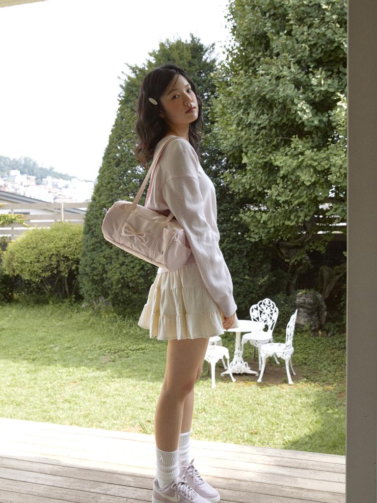Ovuni Fluffy Ribbon Bag_Pale Pink