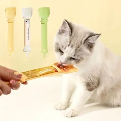 Pet Food Scoop Spoon For Cats And Dogs Squeezable Liquid Snack Dispenser Wet Food Helper Practical Feeding Bowl Aid Tool
