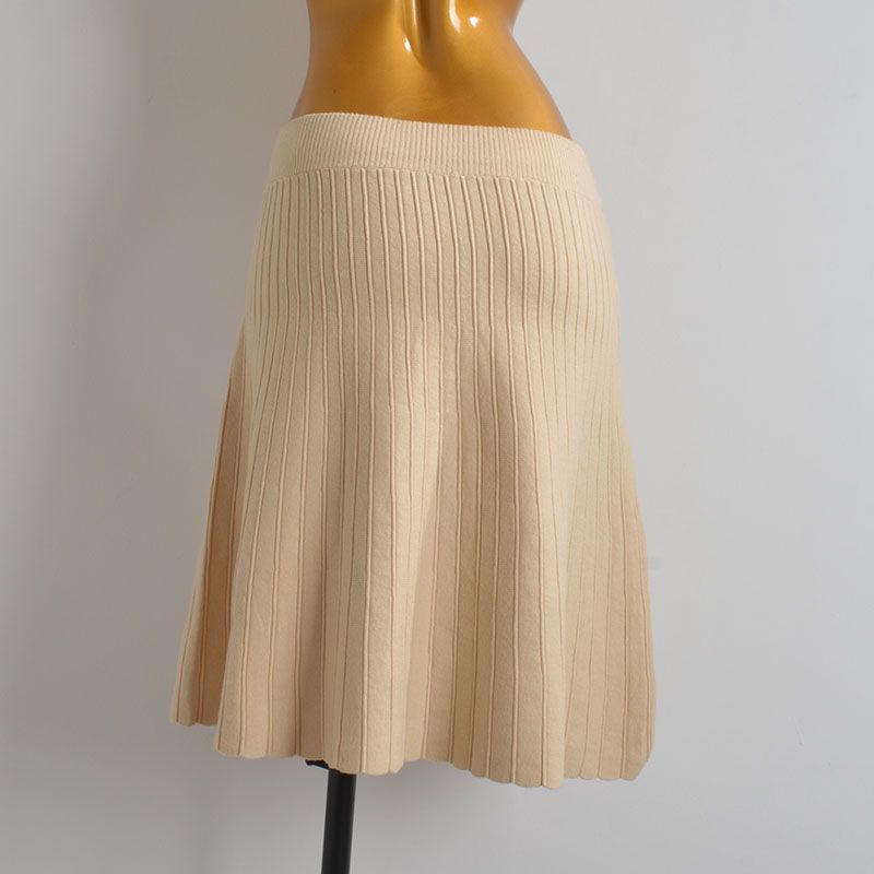 French Style Pure Color Knitted Pleated Skirt A- Line Skirt Women's Spring and Autumn Elastic High Waist Slimming All-Matching Sheath Short Skirt