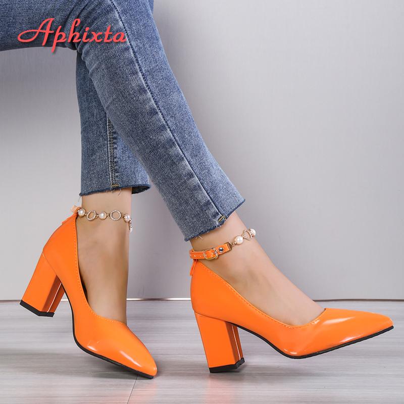 Fashion Aphixta 2024New Luxury Rhinestone Pearl Chain 7cm Chunky Heels Pumps Women Shoes String Bead Pointed Toe Bling Crystals Pumps