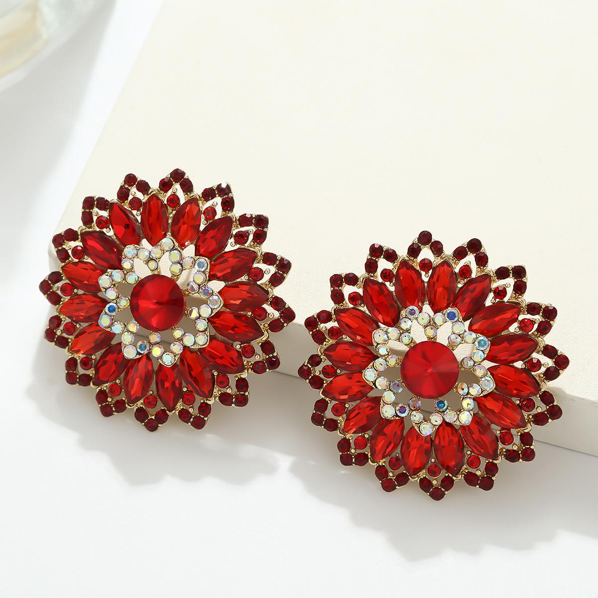 

Luxury Full Rhinestone Flower Earrings For Women Exaggerated Fashionable Atmospheric Studs Temperament Versatile Commute Jewelry красный