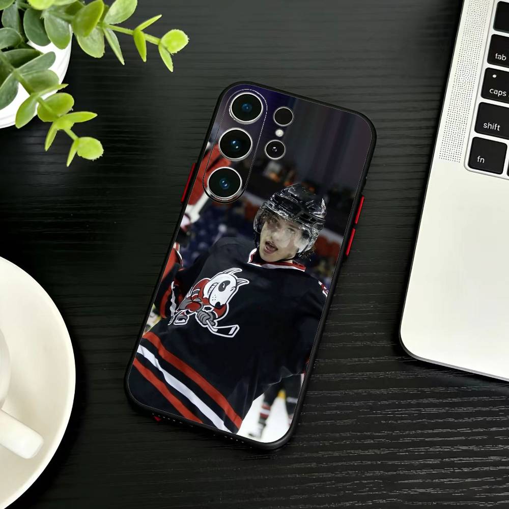 Ice Hockey Player-Heated Rivalry  Phone Case For Samsung S26,S25,S24,S23,S22,S30,S21,Ultra,Plus,FE 5G Black Soft Cover