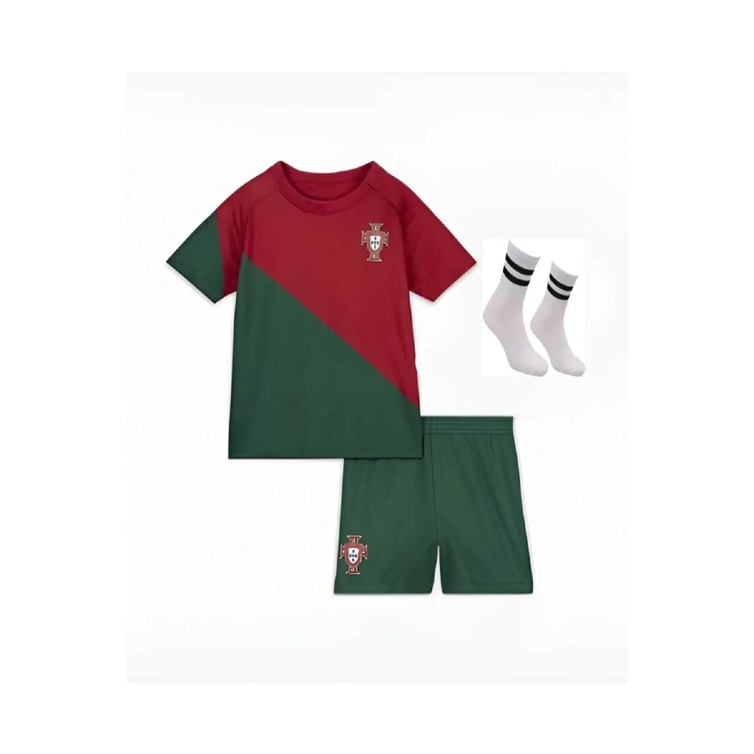 

Комплект из 3 выездных детских майок сборной Португалии Роналду красно-зеленого цвета