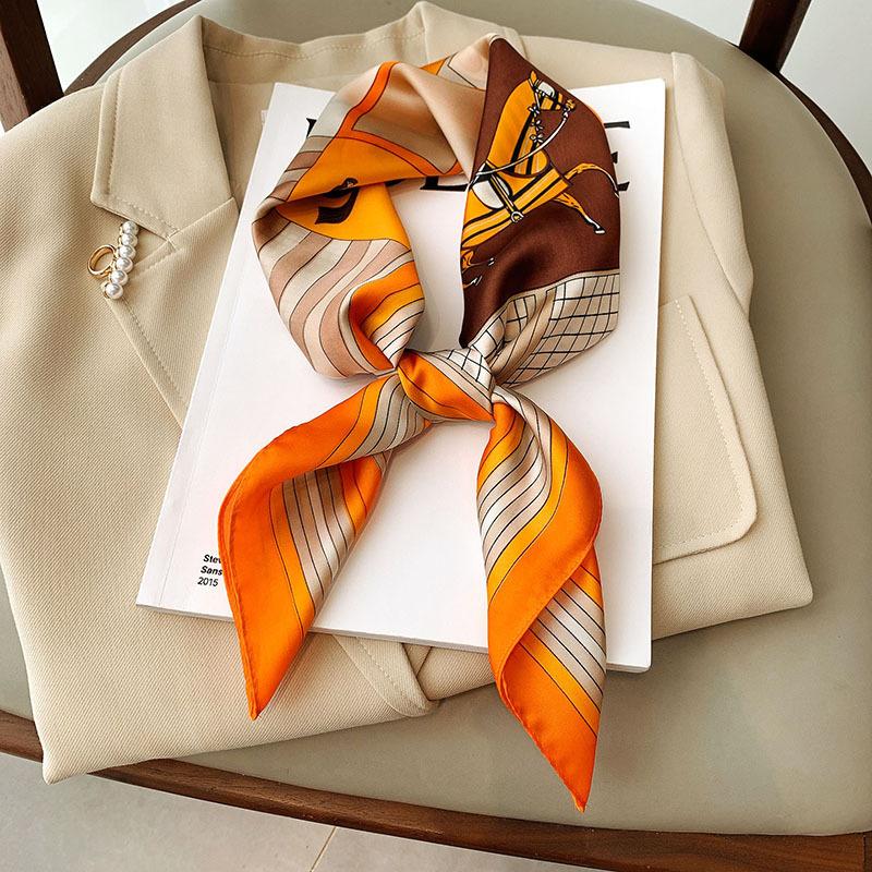 Small Square Scarf Silk Scarf Women's 71x71 Korean Versatile Decoration with Suit Shirt Professional Scarf Neck Protection Thin Scarf