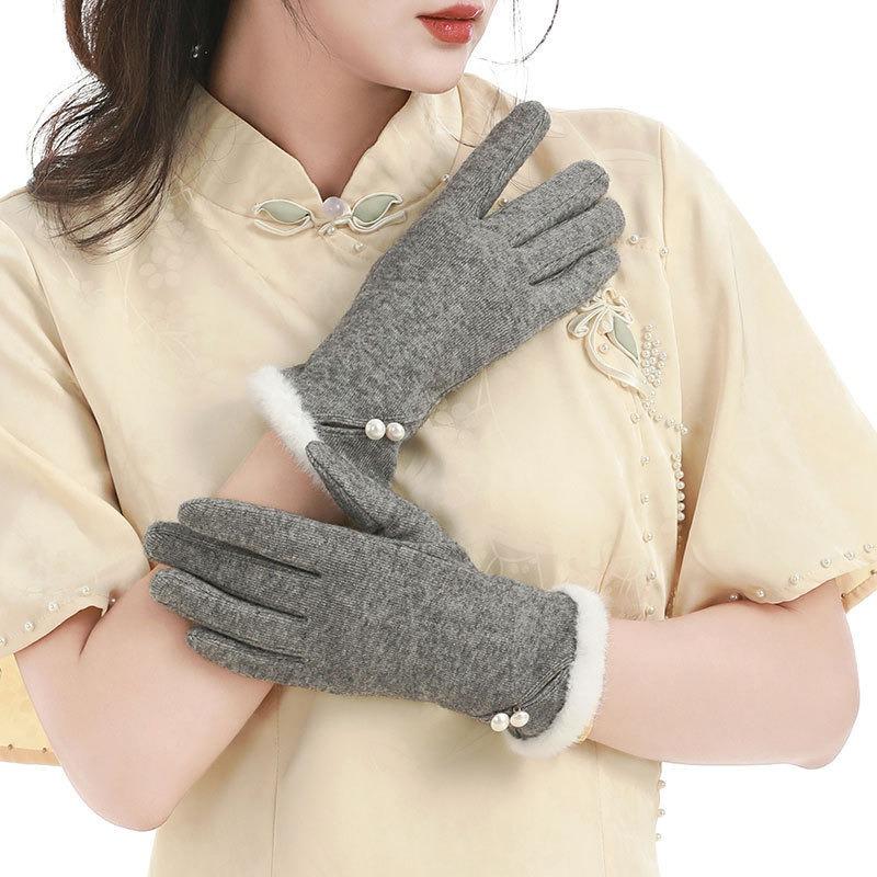 Autumn and Winter Gloves Women's German Velvet Thin Elastic Outdoor Riding Driving Can Touch the Screen Winter Imitation Wool Warm Gloves