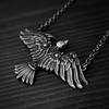 Vintage Personalisierte Viking Celtic Crow Vogel männer Anhänger Halskette Protector Motorrad Motorrad Zubehör
