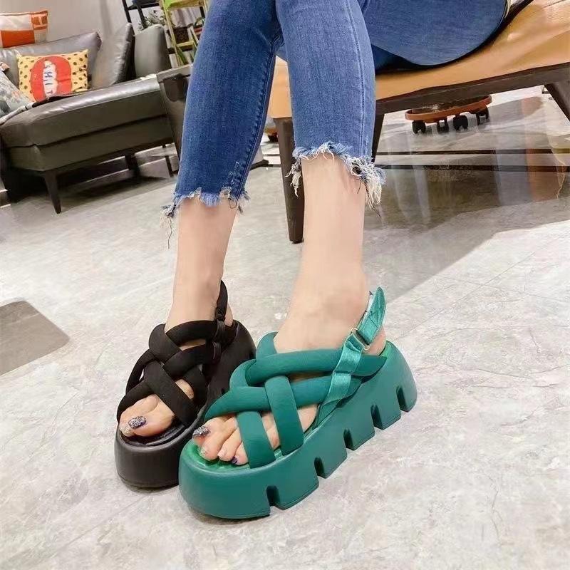 Fashion Sandals Women 2024 Summer New Fashion Thick-bottomed Breathable  Mesh Magic Paste Roman Sandals Hook & Loop