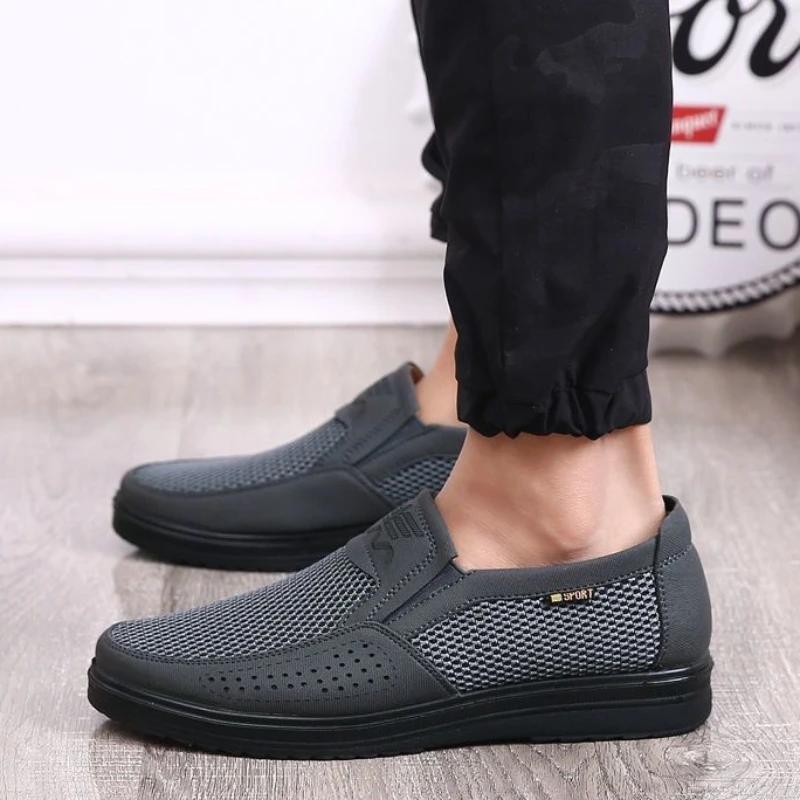 Breathable Mesh Summer Men Shoes Comfortable Men Casual Shoes New Non-slip Lightweight Shoes for Men