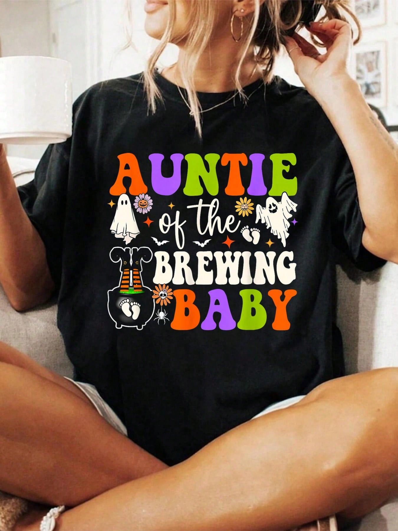 Auntie of the Brewing Baby Halloween T-shirt M
