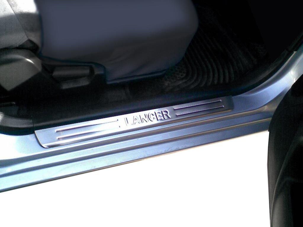 

Door sills OmsaLine (4 pcs, stainless steel) for Mitsubishi Lancer 9 2004-2008