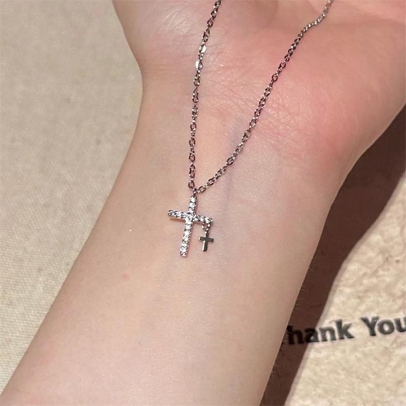 Exquisite Fashion Sparkling Crystal Zircon Cross Pendant Necklace For Women Girls Party Zircon Birthday Gift