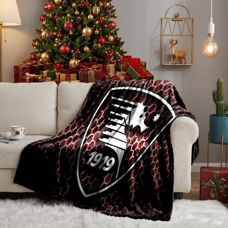 Salernitana 1919 Crest Design Throws Blanket Flannel Blankets Plush for Couch Bed Gifts for Men Women Travel Picnic Blanket Christmas Fan Gifts
