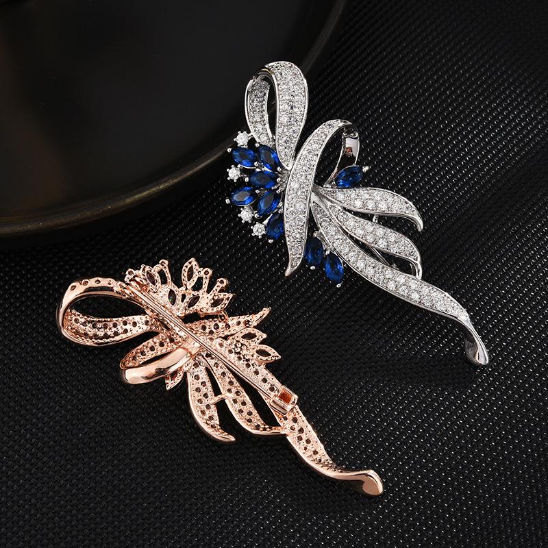 Light Luxury Atmosphere Zircon Brooch European And American Corsage High-end Big Pin Buckle Pin Brooch All-match Coat Suit Accessories