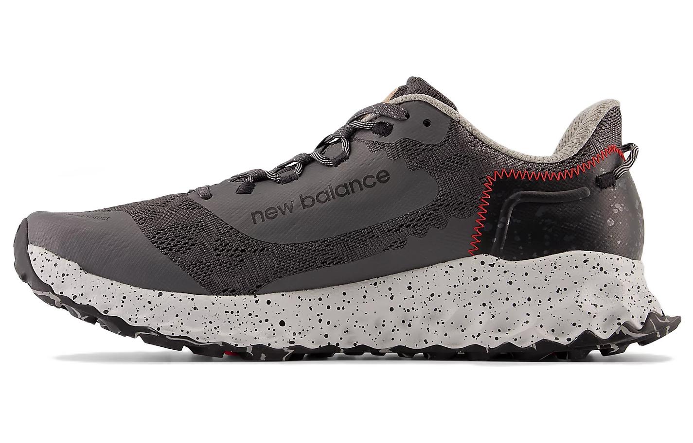 Fresh Foam Garoé New Balance Магнитный крапчатый MTGAROLG 41.5