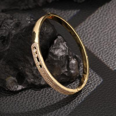 ZAKOL Niche Design Micro Pavé Cubic Zirkonia Armband Drie Ronde Zirkonia's Open Klikarmband Mode Feest Zirkonia Cadeau