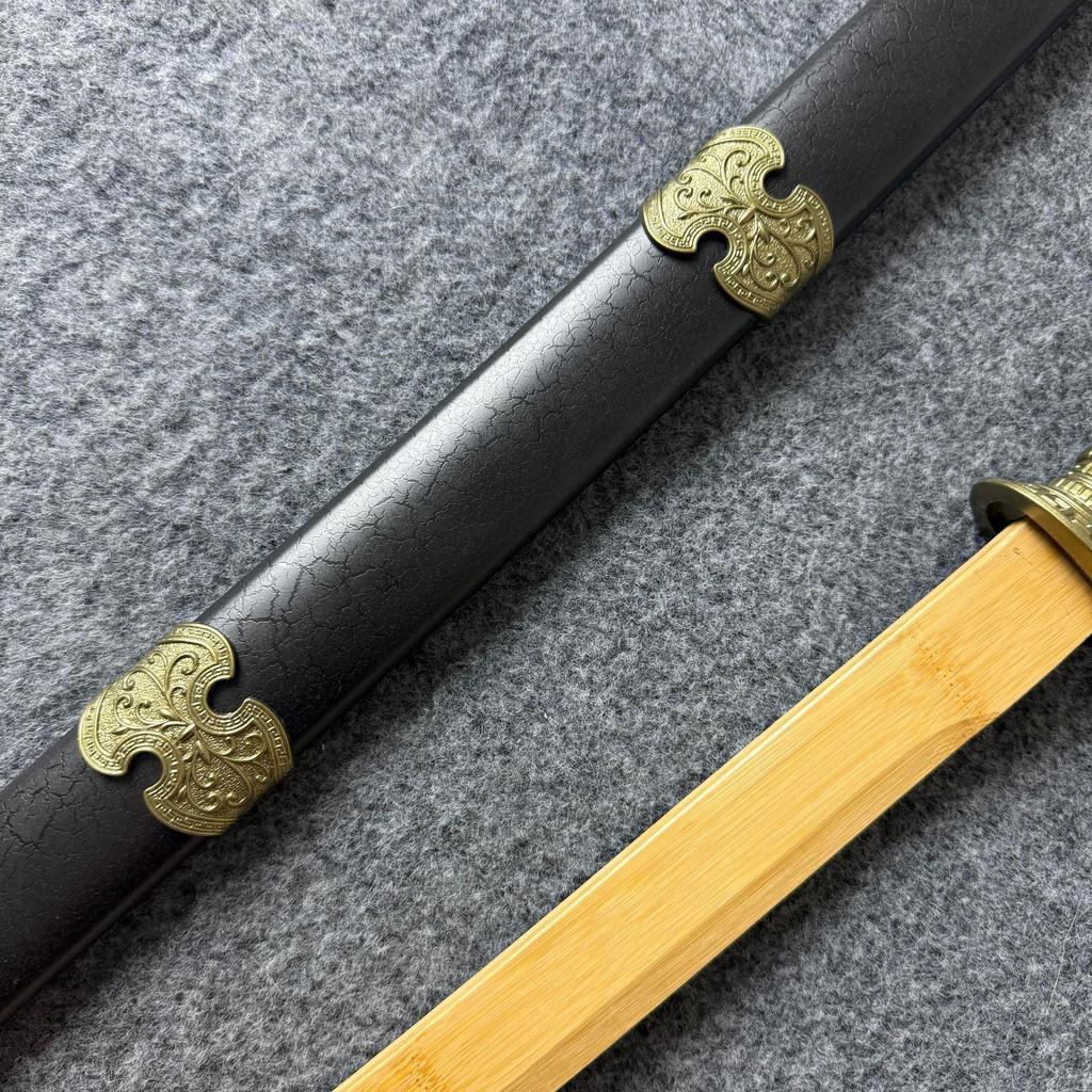 Two-Handed Sword Knife Large Knife Bamboo Wood Knife Two-Handed Knife Two-Handed Sword Han Sword Tang Sword Horizontal Sword Martial Arts Practice