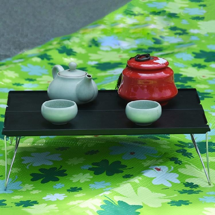 Kleiner Faltbarer Picknick Reise Camping Klappbarer Aluminiumtisch für Outdoor Wandern