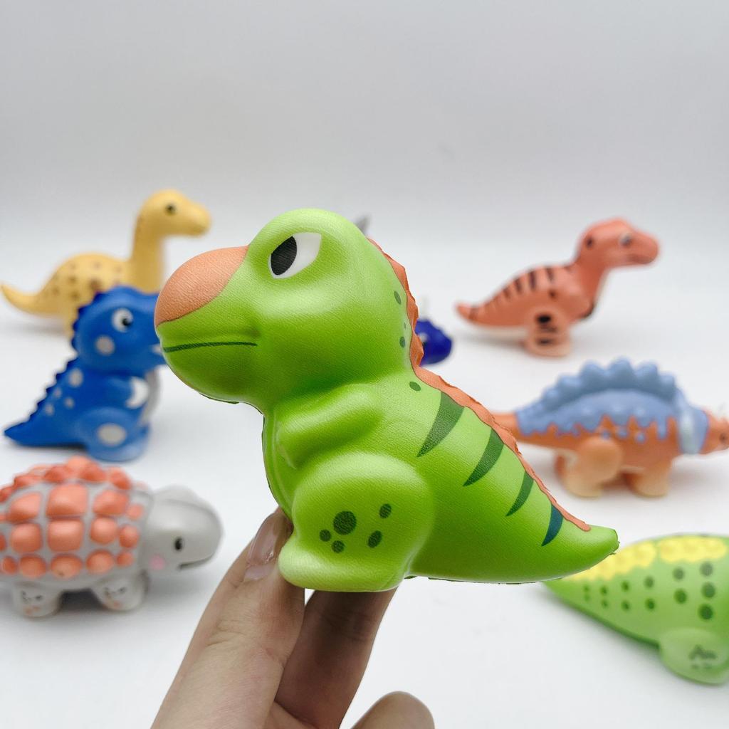 Triceratops Slow Rebound PU Squeeze Toy - Mini Hand Simulation Dinosaur