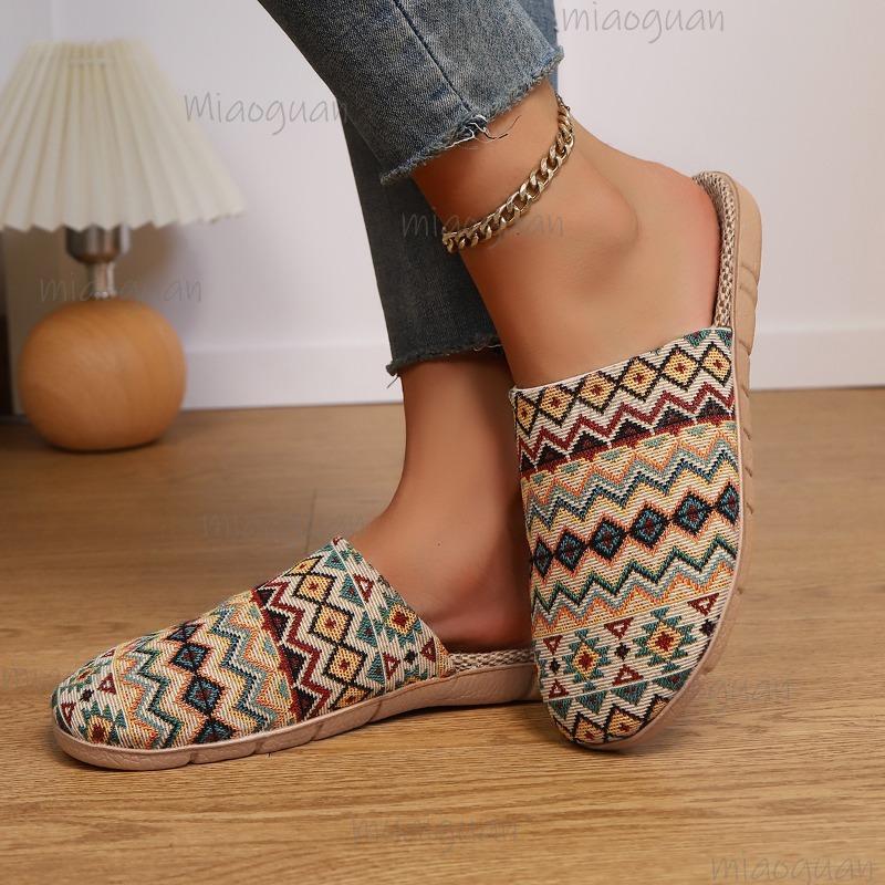 Fashion Summer New Linen Slippers Woven with Grass Cover Toe Ethnic Style Women's Home Indoor Slippers Large Size Slip On Comfortable